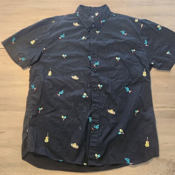 Visive Shirt Cinco De Mayo Theme Sombreros Cactus Short Sleeve Mens XL EUC - Picture 2 of 11